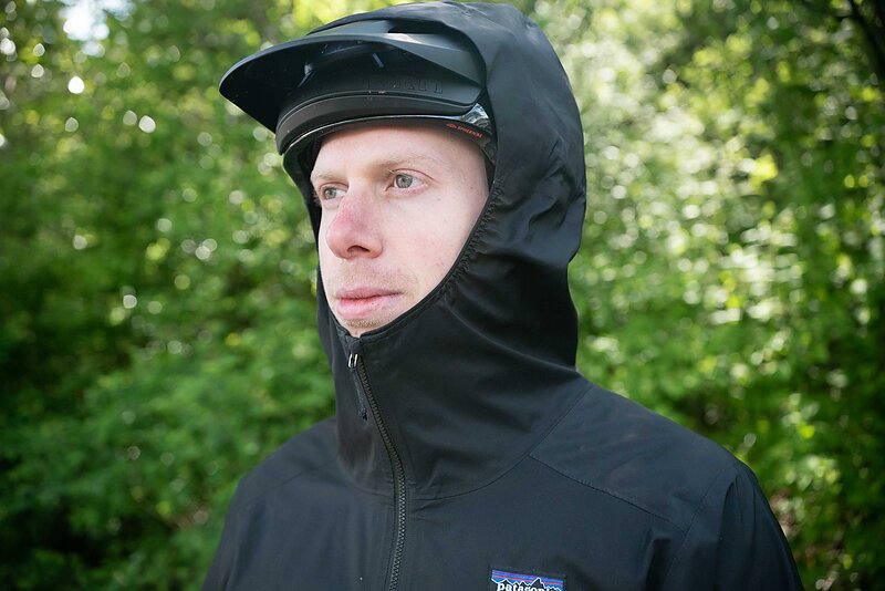 Apparel Review Patagonia Men s Dirt Roamer Kit Freehub Magazine